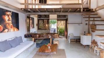 Superior Double Room, Patio, Pool View | Living area