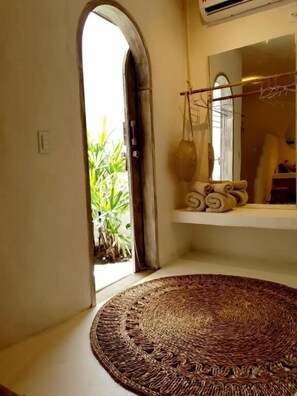 Double Room, Courtyard View | Interior - Villa Fulô Casa Hotel (Porto Seguro)