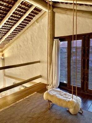 Chambre Double Supérieure, patio, vue piscine | Intérieur