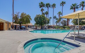 Pool - Palm Desert Condo | Pool + Golf Nearby (Palm Desert)