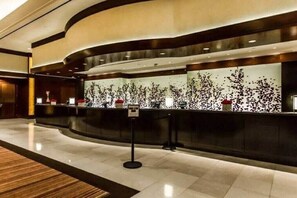 Lobby - Stunning MGM 1BR w Airport & Mountain Views 10802 (Las Vegas)