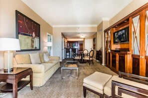 TV, offices - MGM Signature 1BR Balcony 06721 (Las Vegas)