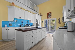Unclassified image, 2 of 37, button - Family Friendly Pink Sand Beach House Sleeps 10 with Ocean Views (Spanish Wells)
