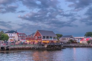 Exterior - Cozy peaceful 2 Bed Haven minutes from St Andrews (Chamcook)