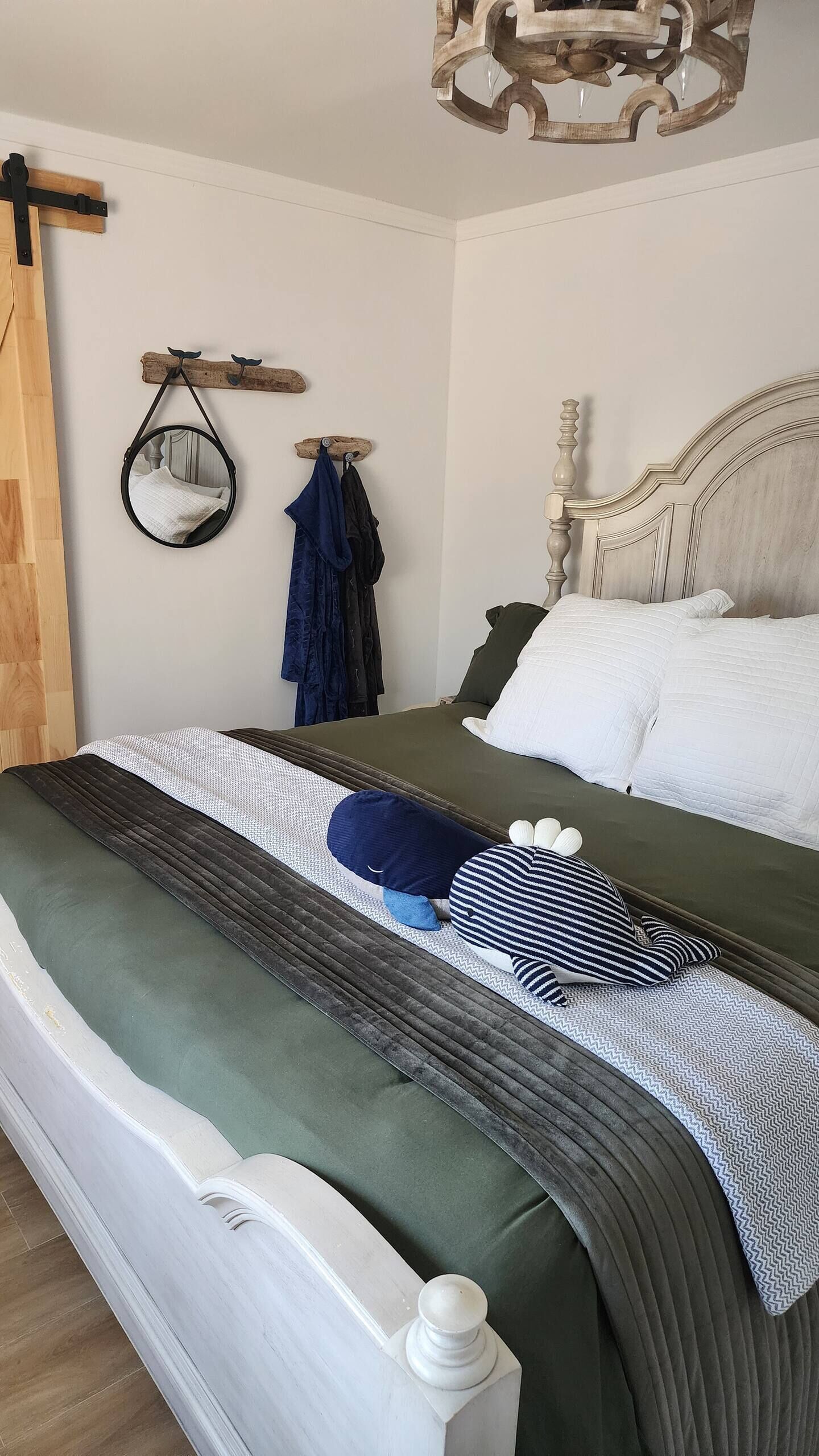 2 chambres, fer et planche à repasser, lit de bébé portatif, Wi-Fi
