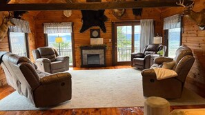 Living area -  Enjoy a beautiful log cabin overlooking Belleville, PA with stunning views (Belleville)