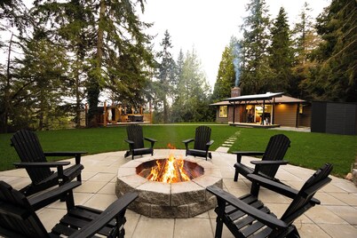 Evergreen Escape: Sauna, Cold Plunge & Hot Tub
Near the beautiful Deception Pass