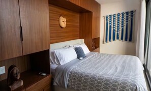 1 chambre, fer et planche à repasser, Wi-Fi, draps fournis