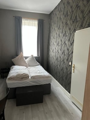 Camera doppia, vista città