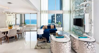 Beautiful One Bedroom suite in luxurious Cancun Resort.