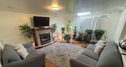 Spacious 4-bedroom house in pleasant Rahway with AC