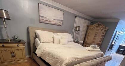 Spacious 4-bedroom house in pleasant Rahway with AC