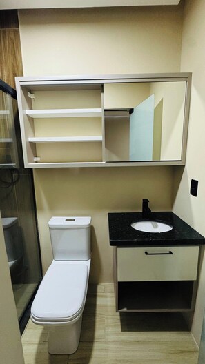 Bathroom - Vrbo Property (Armação dos Búzios)