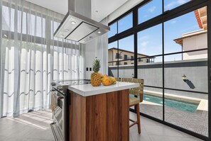 Fridge, microwave, oven, stovetop - Modern Villa with Private Pool (Las Catalinas)