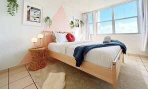 1 chambre, bureau, fer et planche à repasser, Wi-Fi