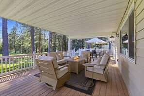 Terrace/patio - The Fairway To Heaven | Twin Lakes Village Golf Club w/Pool and Beach Access (Rathdrum)