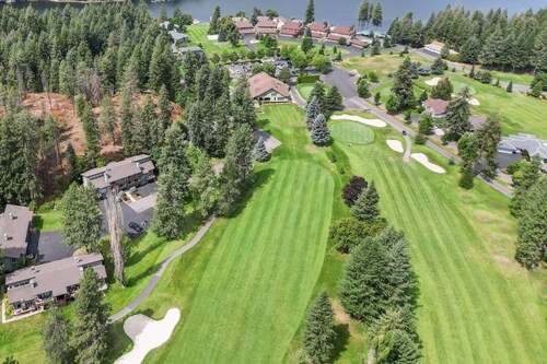 The Fairway To Heaven | Twin Lakes Village Golf Club w/Pool and Beach Access