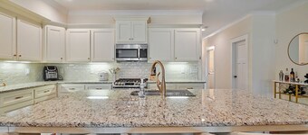 RTJ Golf Course Townhome | 4BR, Sleeps 8