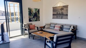 TV - Appartment 3 bedroom clode to lagoon and shops (Saint Paul)