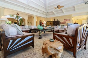 Interior - Villa Bahia Chavon With ocean view (Romana)