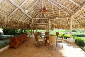 Servei de restauració a l'aire lliure