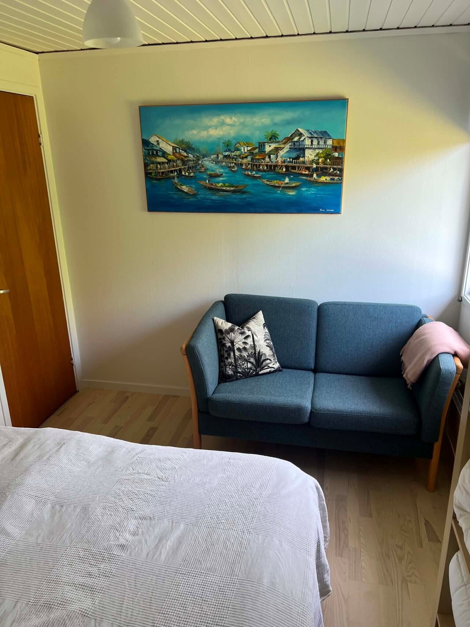 2 bedrooms, WiFi, bed sheets