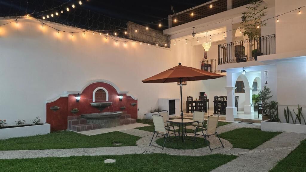 屋外ダイニングエリア