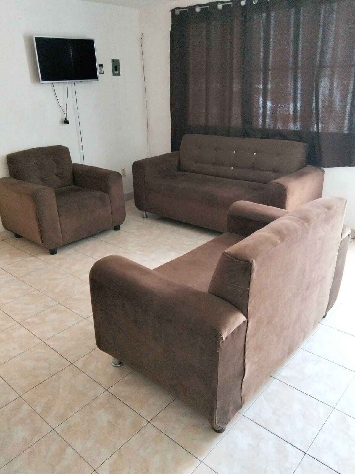 Family Quadruple Room | Living area