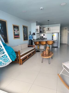 Living area - CARTAGENA-Vista al Laguito 🌅 | Remodeled | VRBO Ready | Steps from the beach. (Cartagena de Indias)