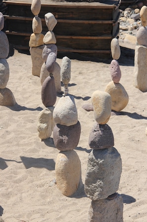 Unclassified image, 2 of 4, button - Close to all the fun and food Puerto Vallarta has to offer while on the beach. (Puerto Vallarta)