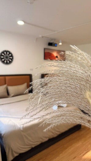 Economy Suite, 1 Bedroom | Premium bedding, pillowtop beds, blackout drapes, iron/ironing board - H&N House (Hoa Hung)