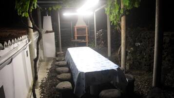 Khu ẩm thực ngoài trời