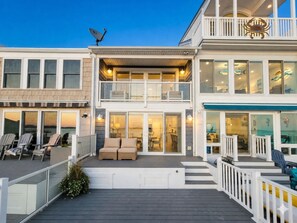 Terrace/patio - Designer Bay View House Private Pier and Boat Slip (Ocean City)