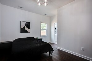 2 Schlafzimmer, Bügeleisen/Bügelbrett, kostenloses WLAN, Bettwäsche