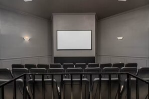 Meeting facility - Kissimmee Townhouse, Private Pool, FREE Waterpark, & 4 Miles from Disney! (Kissimmee)