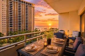 Condo (1 Bedroom) | Vista do quarto