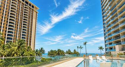 NEW KBM Resorts Free CAR Ilikai Suites Studio Oceanview Condo! Ilk-437