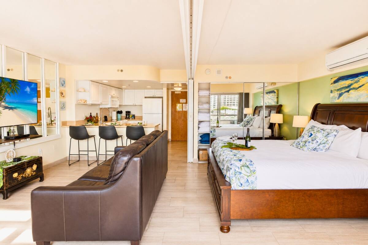 Apartment (1 Bedroom) | Hochwertige Bettwaren, Zimmersafe, laptopgeeigneter Arbeitsplatz