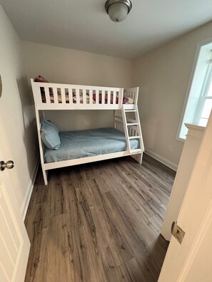 Imagen sin descripción, 3 de 7, botón