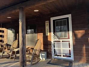 Terrace/patio - Cabin 5 M.Y. Cabin (West Union)