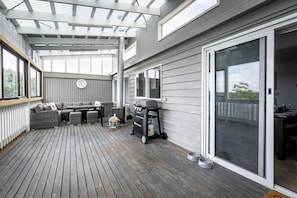 Unclassified image, 4 of 46, button - 550m to Beach | SPA and Large Backyard | Sleep 9 (Ocean Grove)