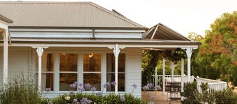 Dufflebird Farm - Peaceful Country Escape