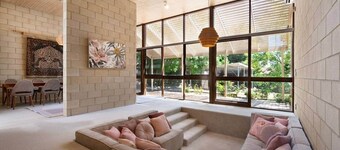 Retro Reservoir Retreat