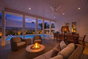 Outdoor dining - Coastal Reset by Stay on 30a (Seacrest)