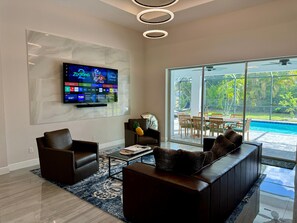 Unclassified image, 2 of 25, button - Spacious 4-bedroom house in peaceful Cape Coral FL with AC /heated pool (Cape Coral)