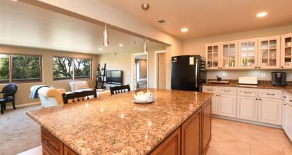 SF Bay Area: Private Luxury âTreehouseâ Retreat