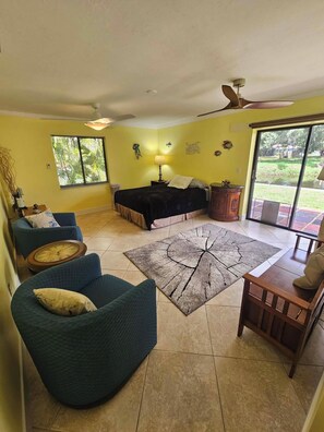 Unclassified image, 4 of 18, button - 3Bed/2Bath home in Ft Myers Shores.
Feel the fun&sun vibes at Paradise Canal (Fort Myers)