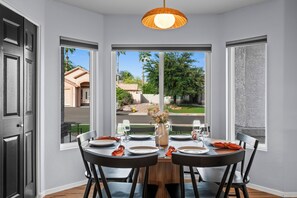 Dining - Athena's Crown Jewel 3 King Beds | Private Pool + Putting Green | Stylish Mesa Retreat (Mesa)