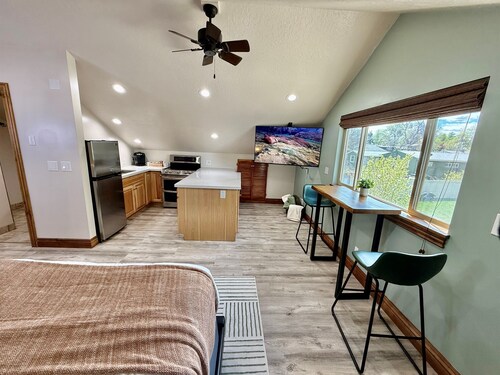 Wasatch Studio Escape-Near SLC