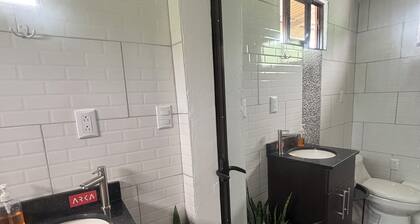 Ideal for vacationing, working with private garage, electric charger, wifi fiber.